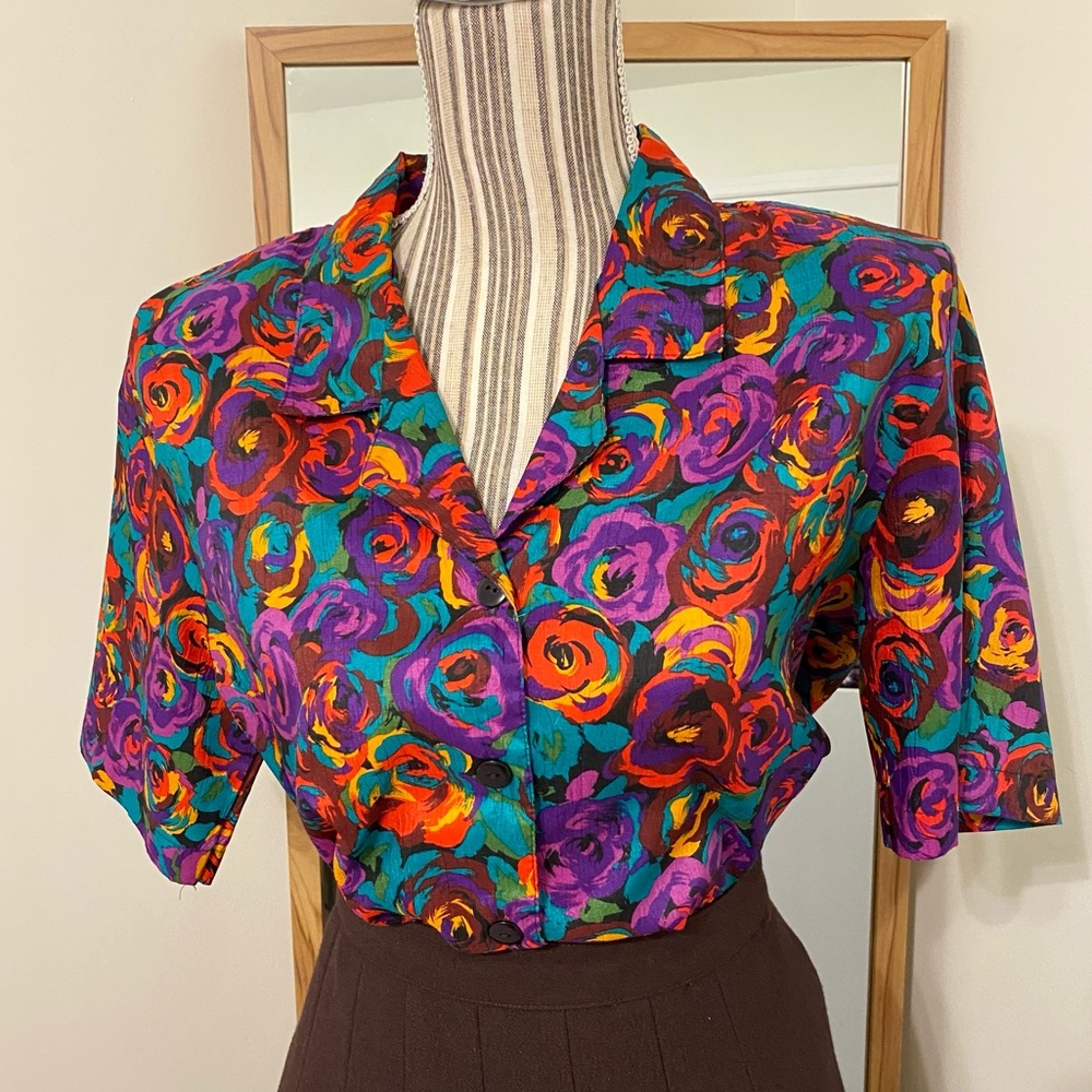 Gianna 1980’s RETRO multicolor floral blouse